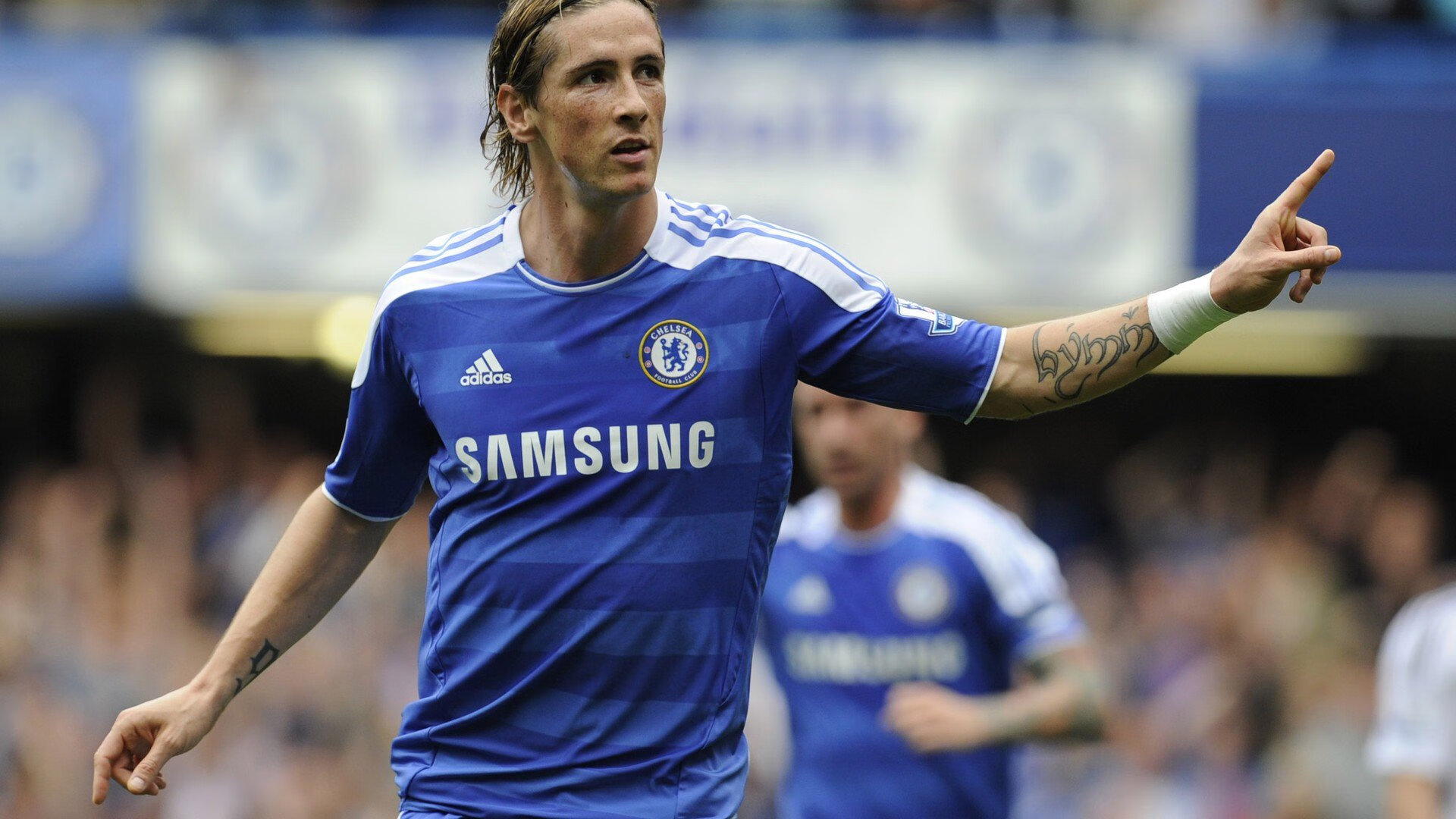 安东·李恩：全黑队中场的“稳定器”，每次比赛中的表现都极为稳定